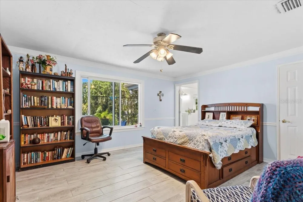 8386 AUSTIN ROAD Melrose, FL 32666