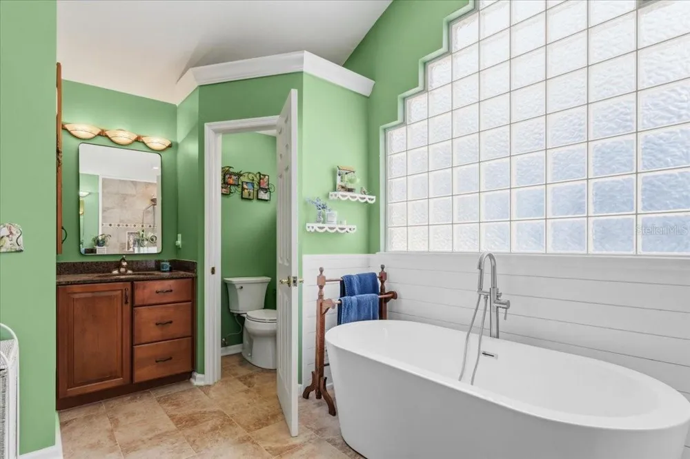 8386 AUSTIN ROAD Melrose, FL 32666