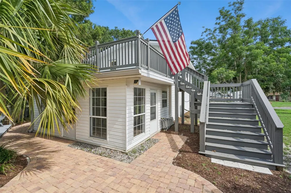 7247 TREASURE ISLAND ROAD Leesburg, FL 34788