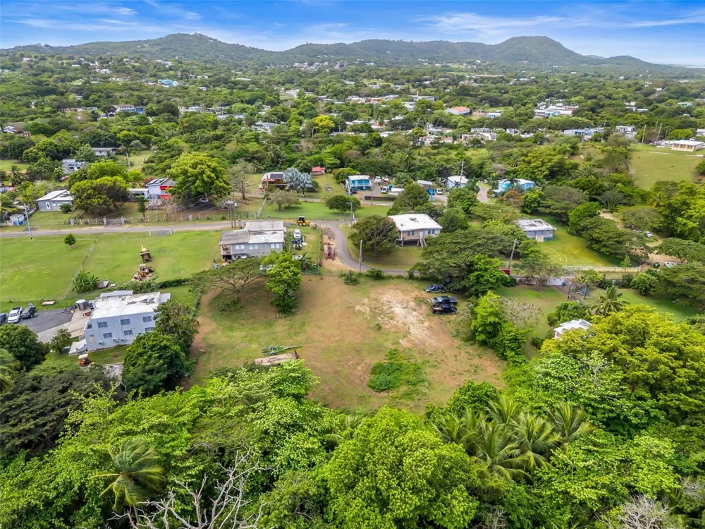 Bo Florida SOLAR 4 Vieques, PR 00765