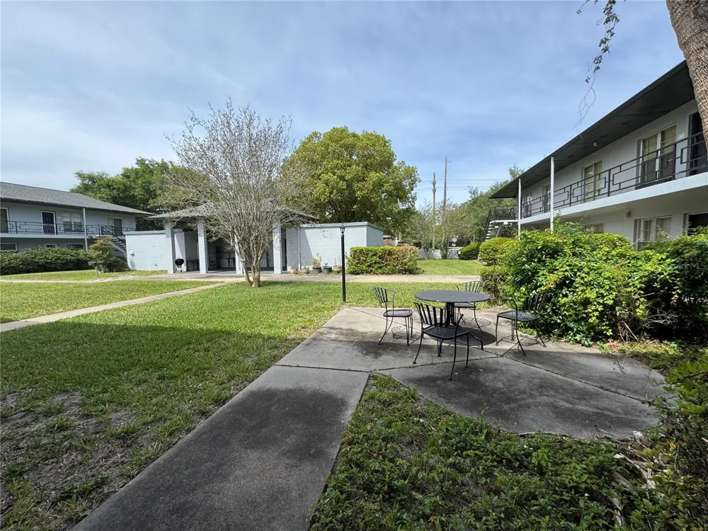 825 PRIMROSE DRIVE #110 Orlando, FL 32803