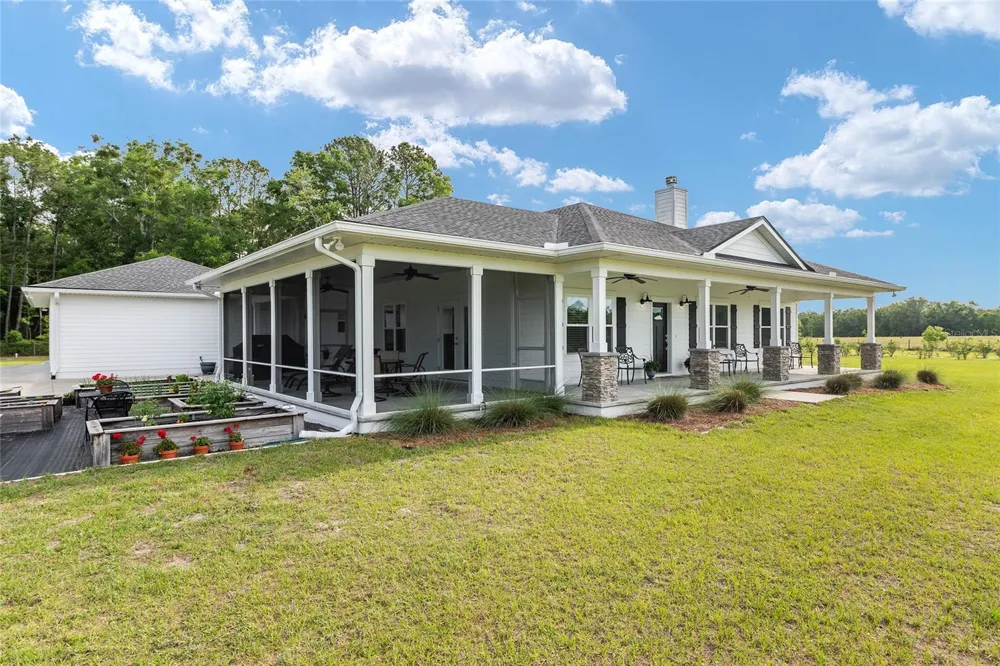 3725 172ND STREET Wellborn, FL 32094