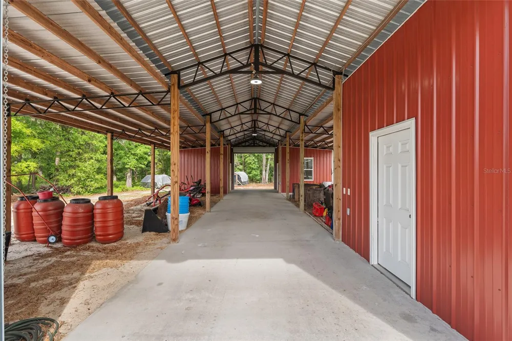 3725 172ND STREET Wellborn, FL 32094