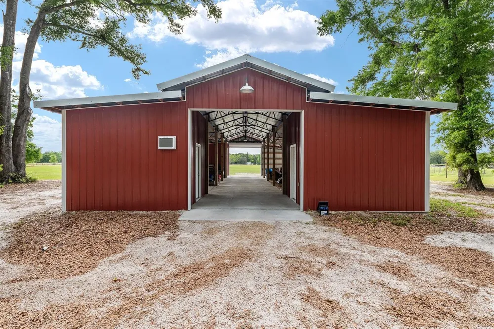 3725 172ND STREET Wellborn, FL 32094
