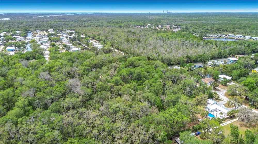 1670 NW 19TH STREET Crystal River, FL 34428