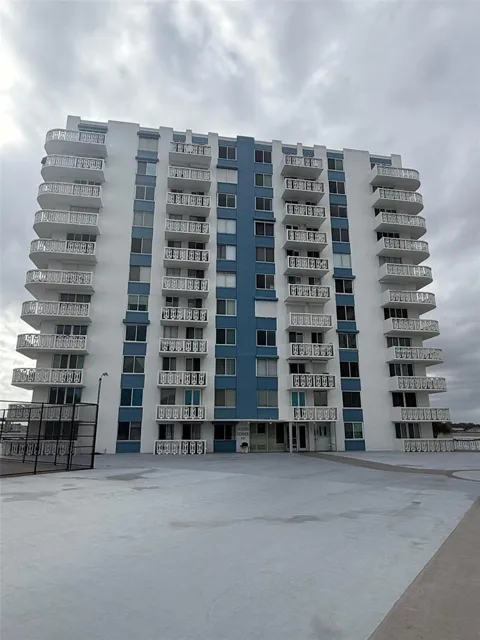 925 HALIFAX AVENUE #102