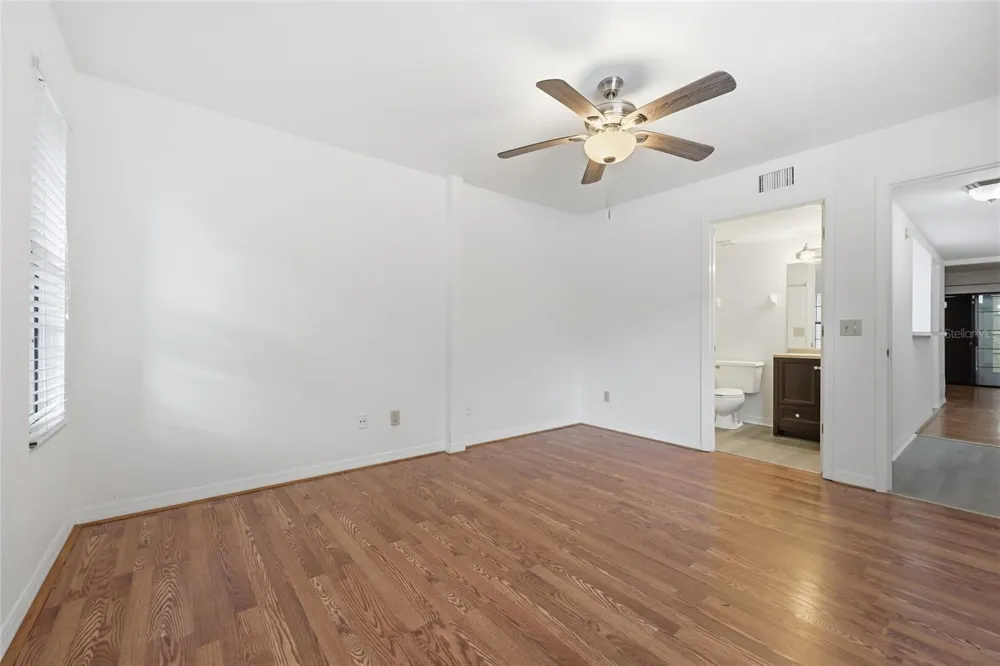 852 SW 58TH TERRACE Gainesville, FL 32607