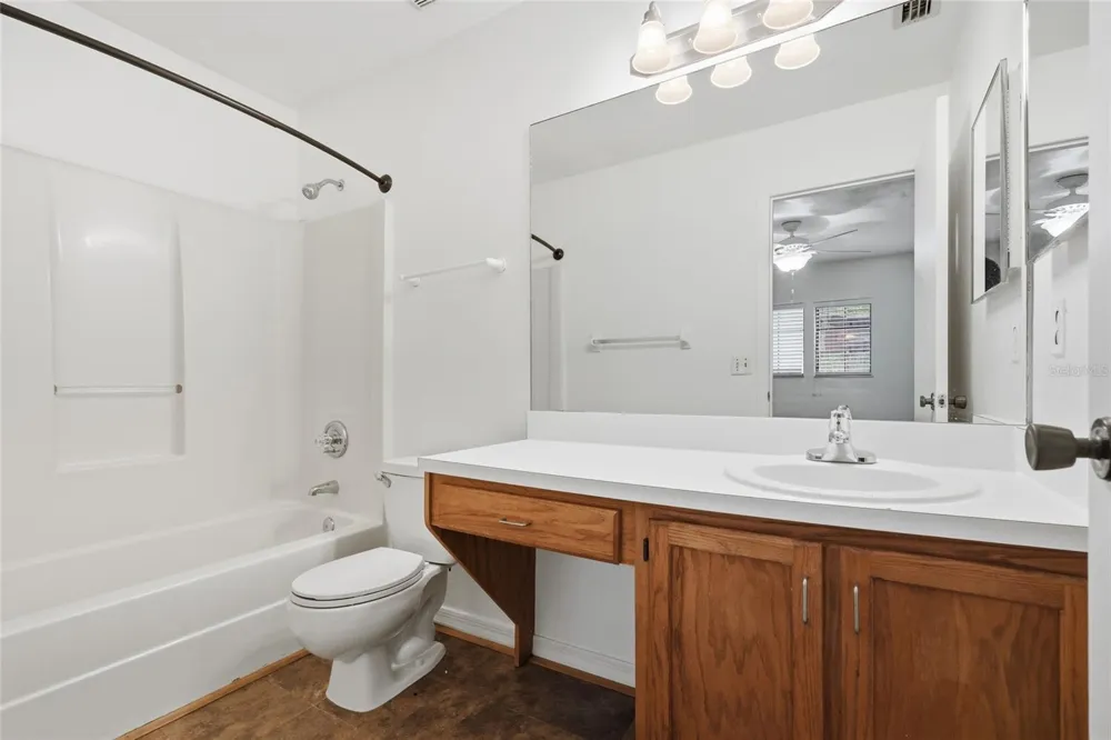 852 SW 58TH TERRACE Gainesville, FL 32607