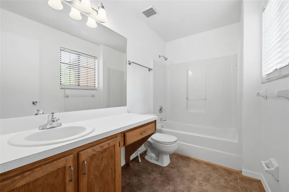 852 SW 58TH TERRACE Gainesville, FL 32607
