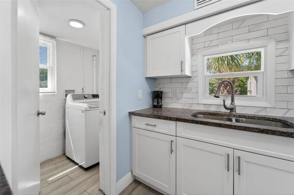 10353 110TH AVENUE Largo, FL 33773