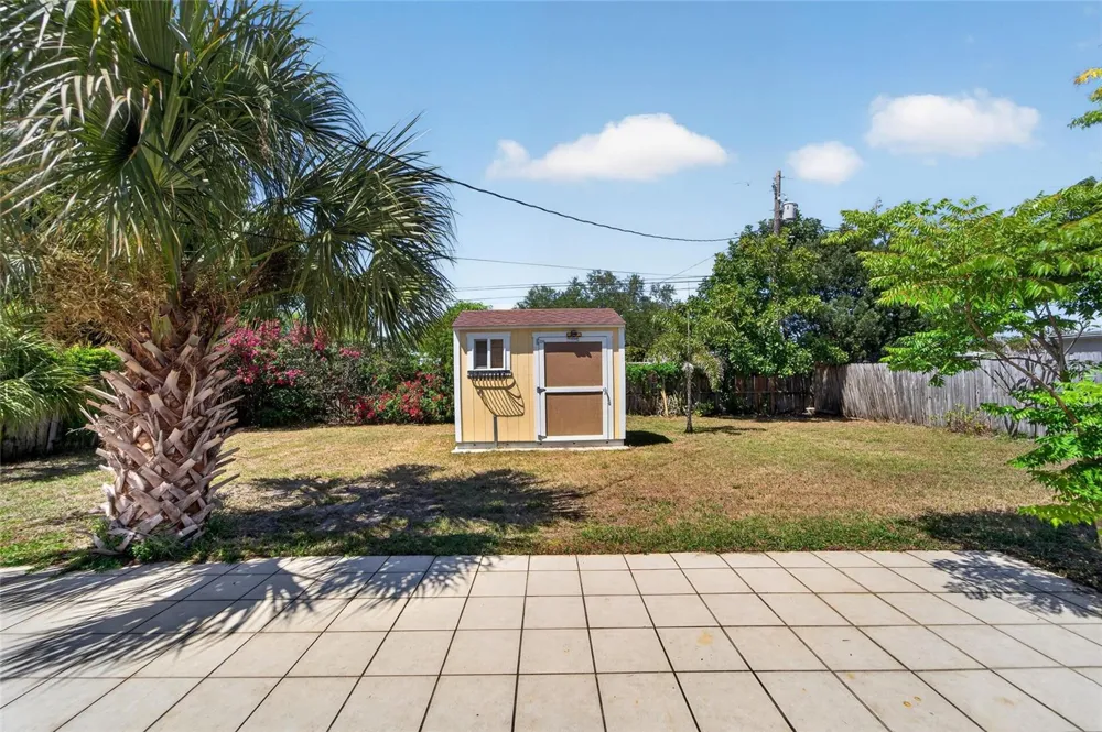 10353 110TH AVENUE Largo, FL 33773