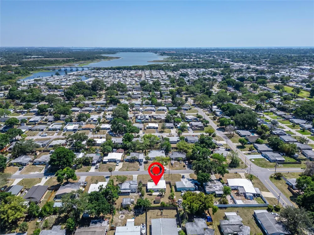 10353 110TH AVENUE Largo, FL 33773