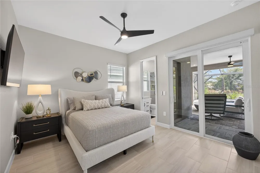 18731 CHERRYSTONE WAY Bradenton, FL 34211
