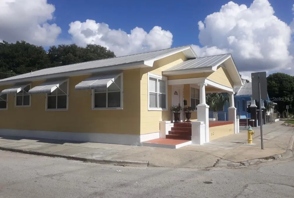 1520 E 21ST AVE Tampa, FL 33605