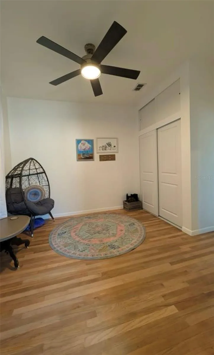 1520 E 21ST AVE Tampa, FL 33605
