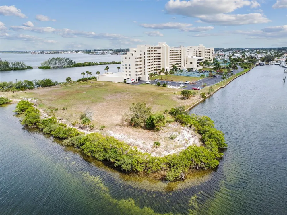5915 SEA RANCH DRIVE #308 Hudson, FL 34667