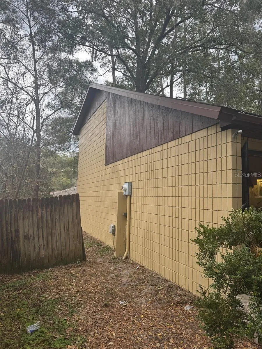 4313 SW 68 TERRACE Gainesville, FL 32608