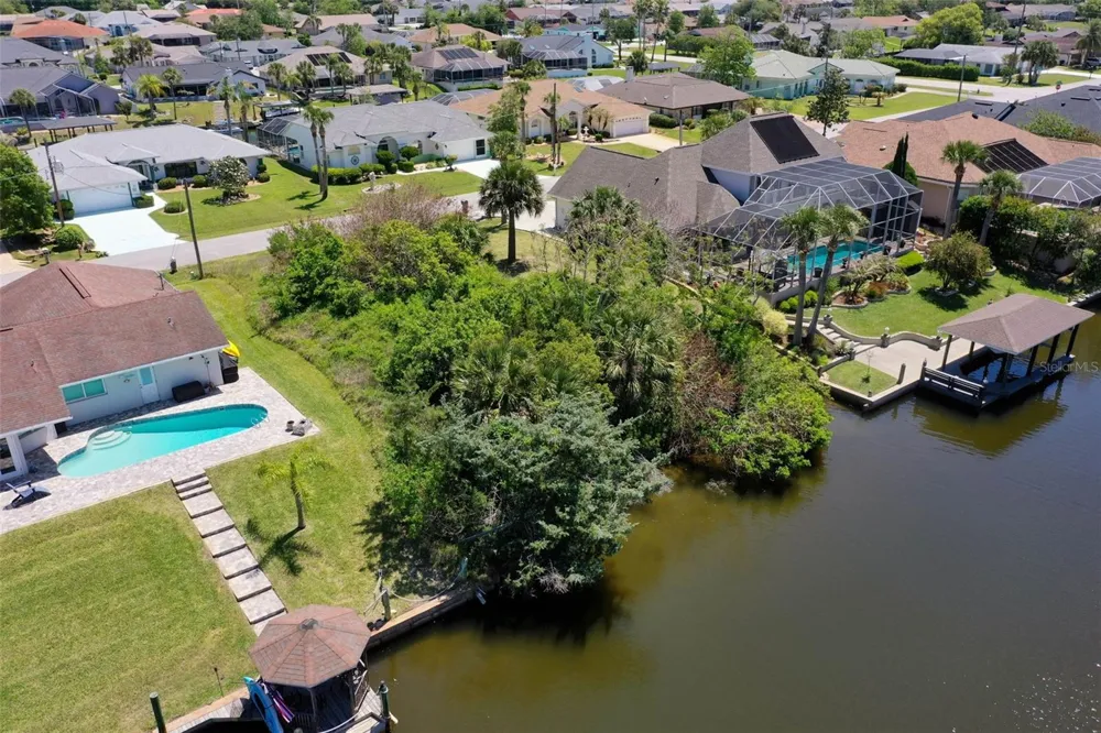 17 CLARIDGE COURT Palm Coast, FL 32137