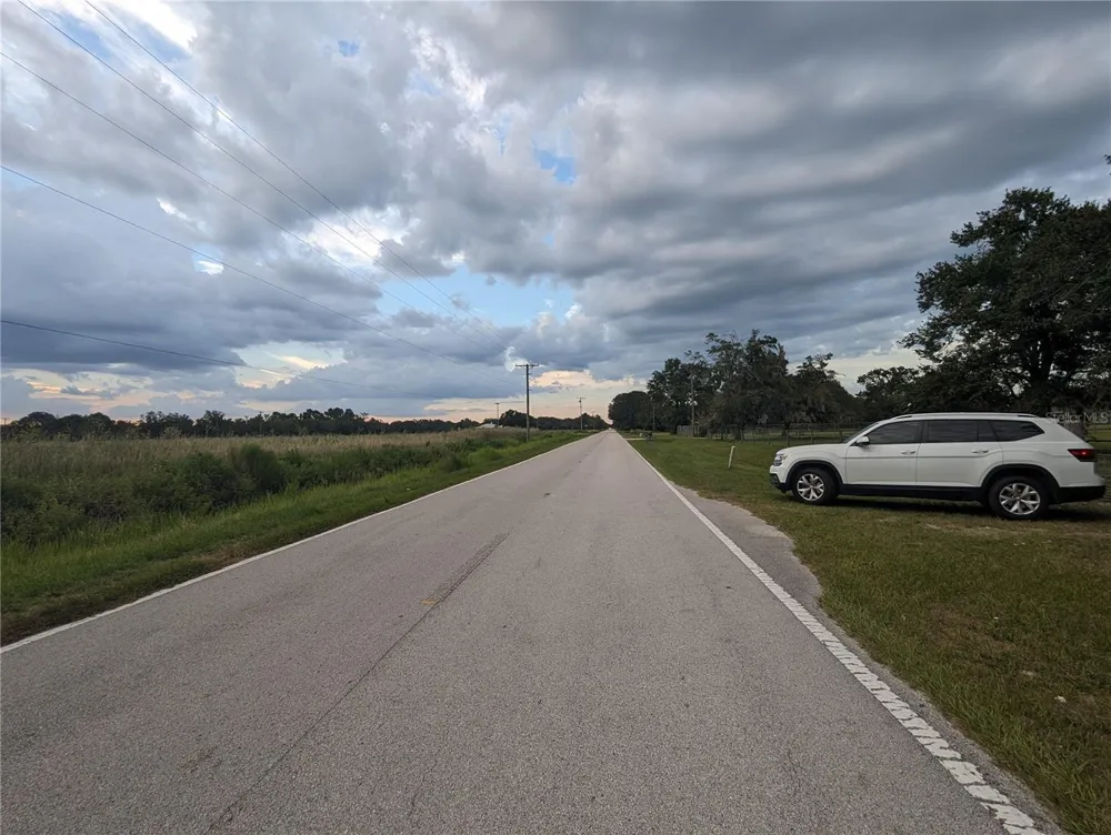 16070 CARLTON LAKE ROAD Wimauma, FL 33598