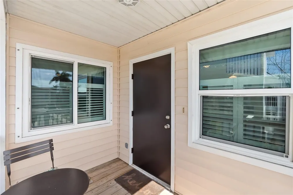 2905 AVENUE C Holmes Beach, FL 34217