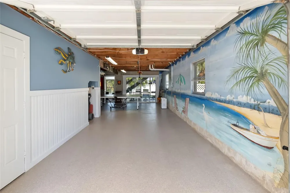 2905 AVENUE C Holmes Beach, FL 34217