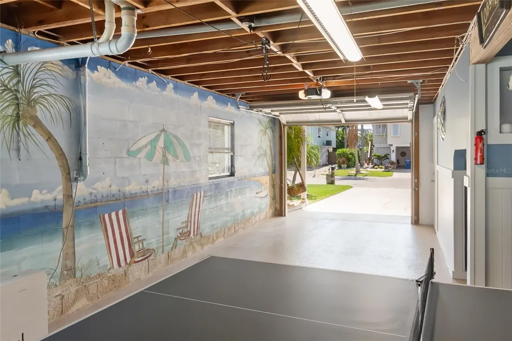 2905 AVENUE C Holmes Beach, FL 34217