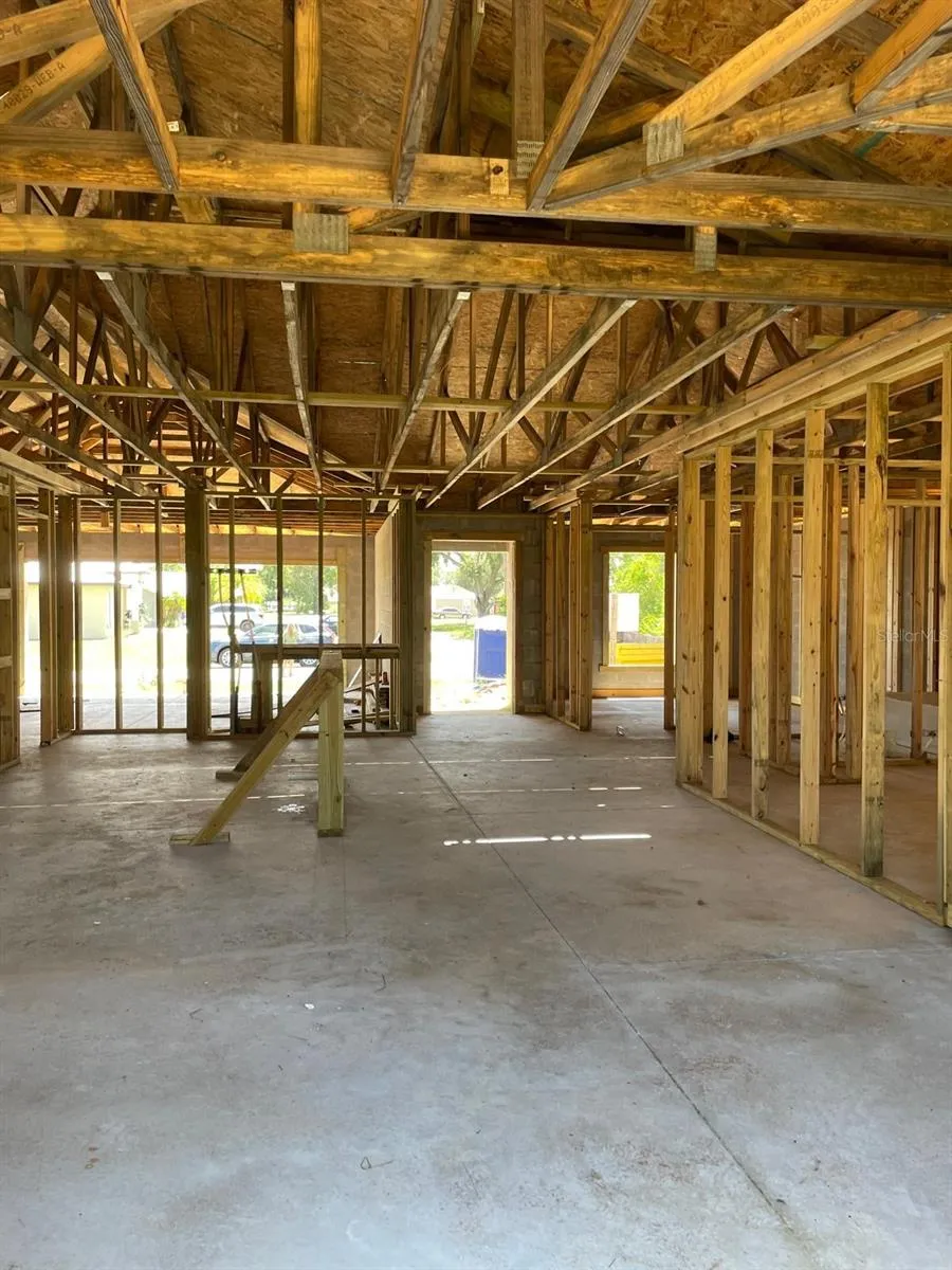 5400 LAFAYETTE AVENUE Sebring, FL 33875