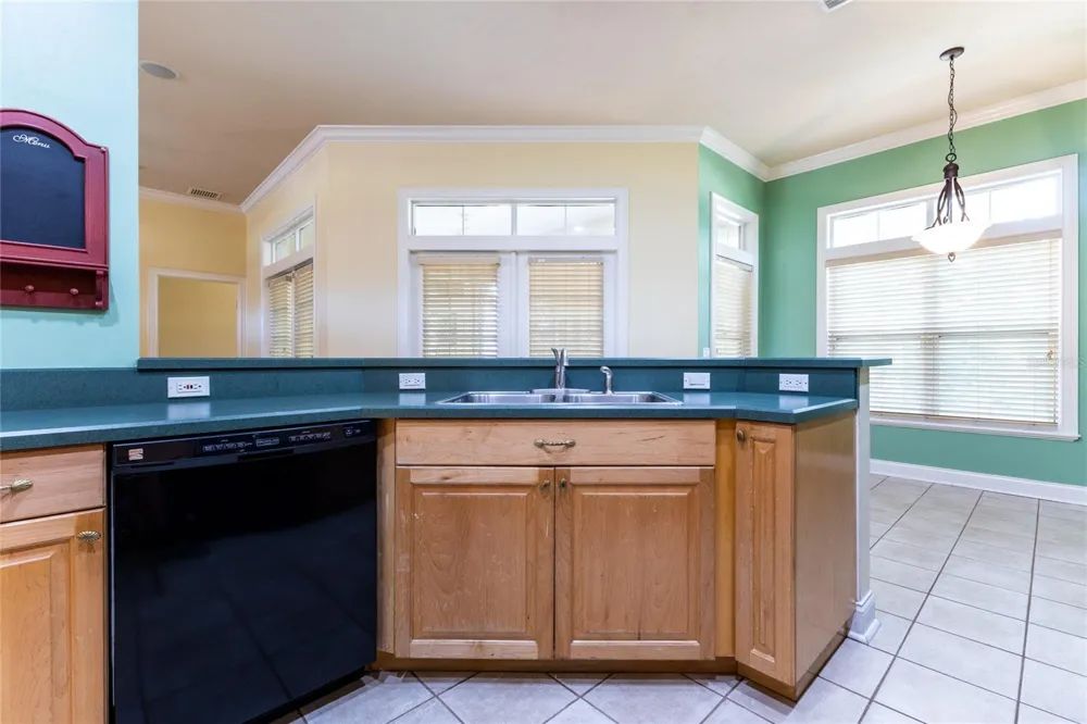 2429 NW 93RD STREET Gainesville, FL 32606