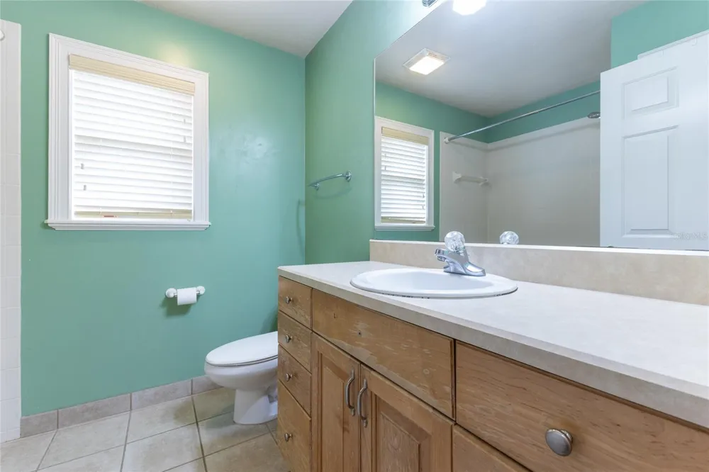 2429 NW 93RD STREET Gainesville, FL 32606