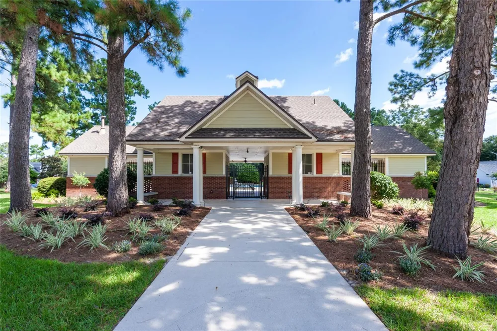 2429 NW 93RD STREET Gainesville, FL 32606