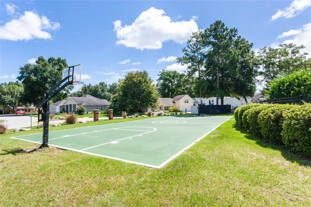 2429 NW 93RD STREET Gainesville, FL 32606