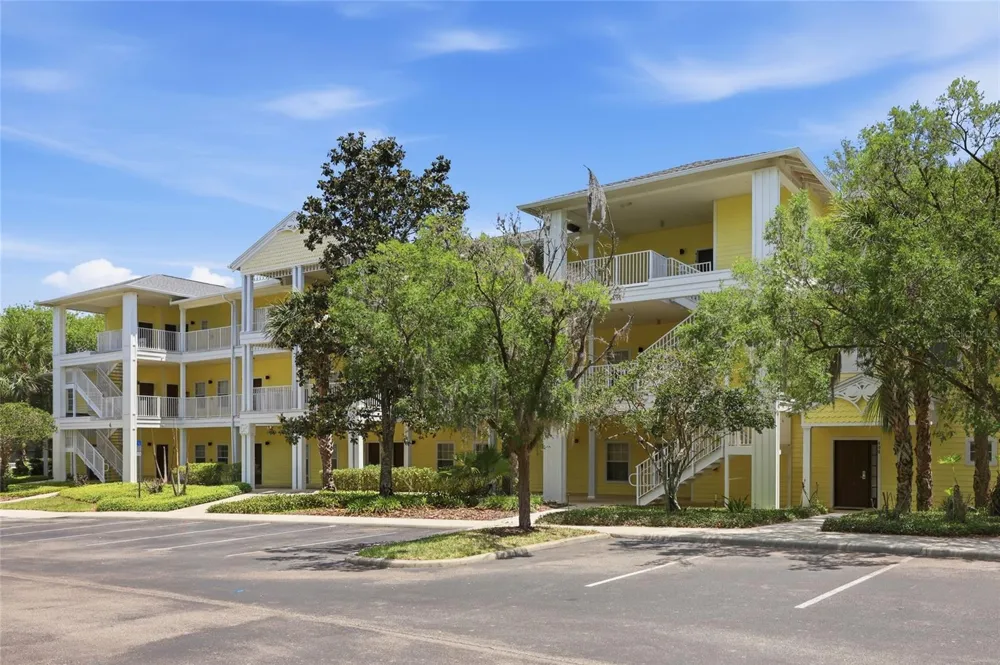 410 LUCAYA LOOP #4204 Davenport, FL 33897