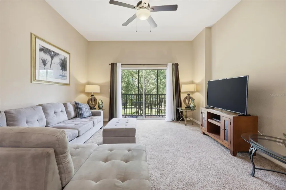 410 LUCAYA LOOP #4204 Davenport, FL 33897