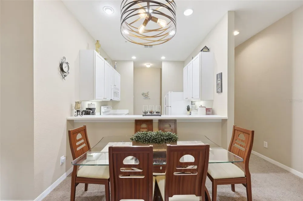410 LUCAYA LOOP #4204 Davenport, FL 33897