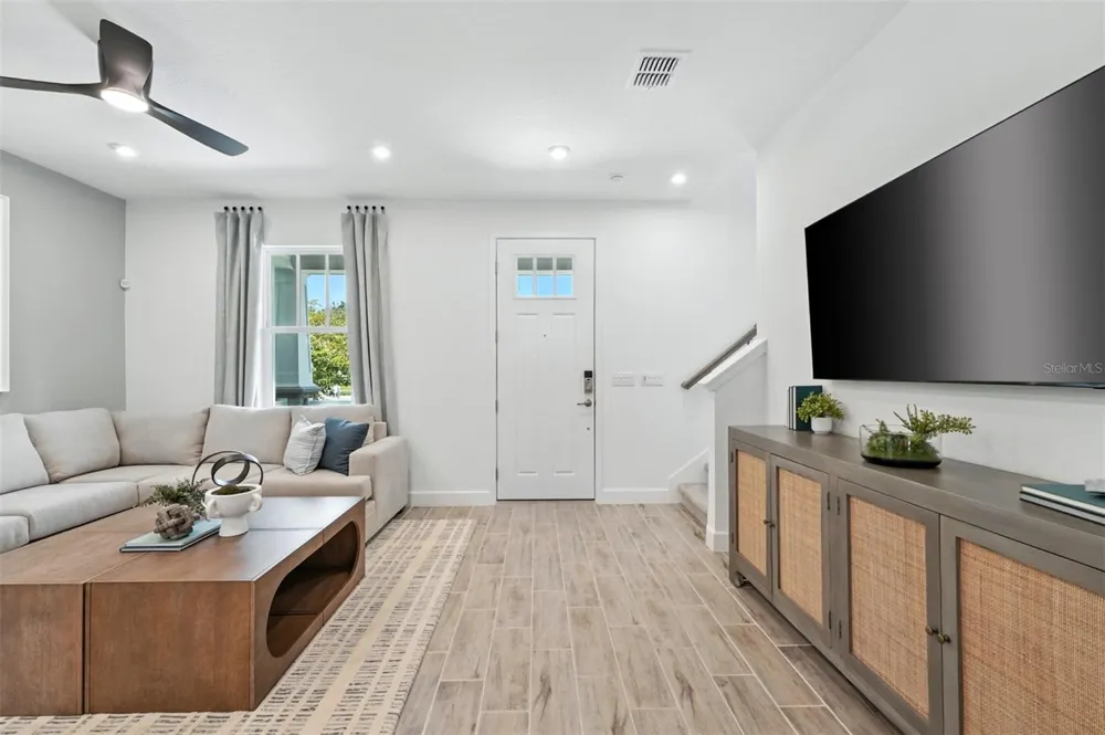 1792 HEADLAND LOOP Celebration, FL 34747