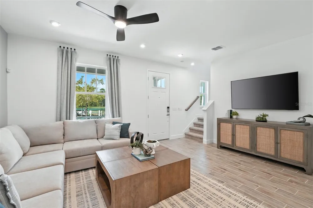 1792 HEADLAND LOOP Celebration, FL 34747