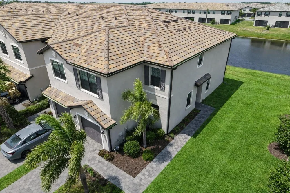 15245 LYLA TERRACE Lakewood Ranch, FL 34211