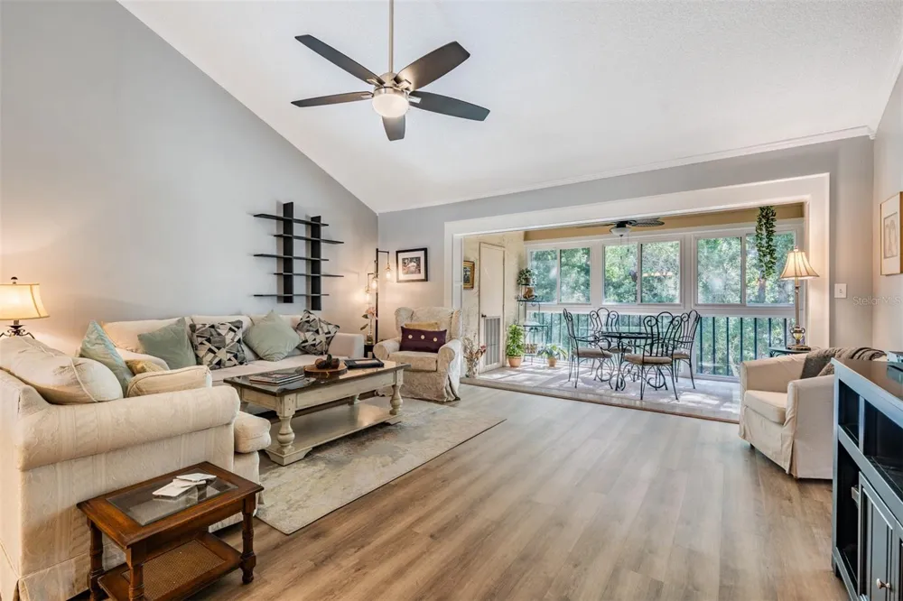1801 E LAKE ROAD #6J Palm Harbor, FL 34685