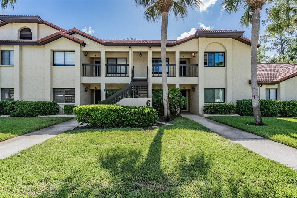 1801 E LAKE ROAD #6J Palm Harbor, FL 34685