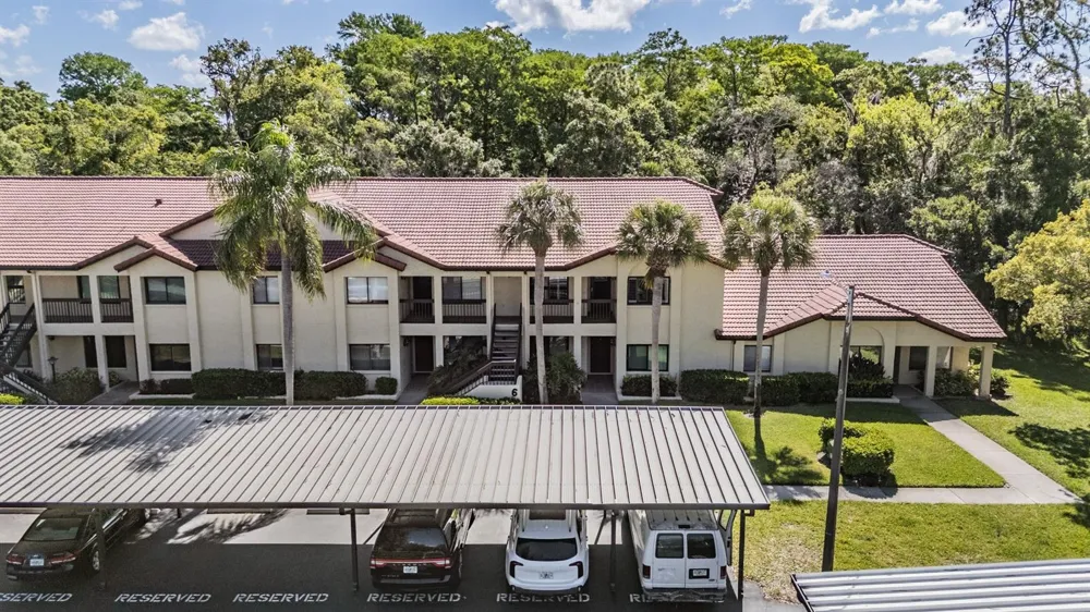 1801 E LAKE ROAD #6J Palm Harbor, FL 34685
