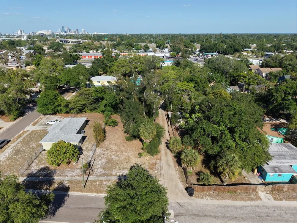 14TH AVENUE S St Petersburg, FL 33711