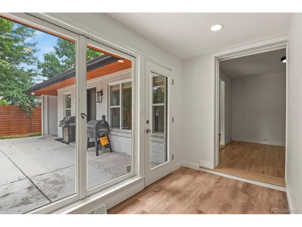 691 S Holly Street Denver, CO 80246