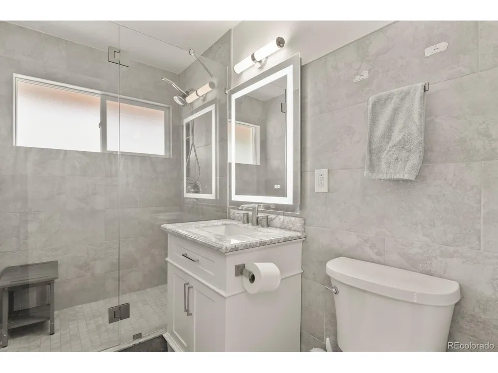 691 S Holly Street Denver, CO 80246