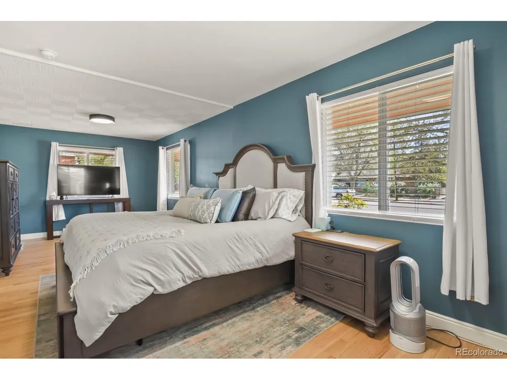 691 S Holly Street Denver, CO 80246