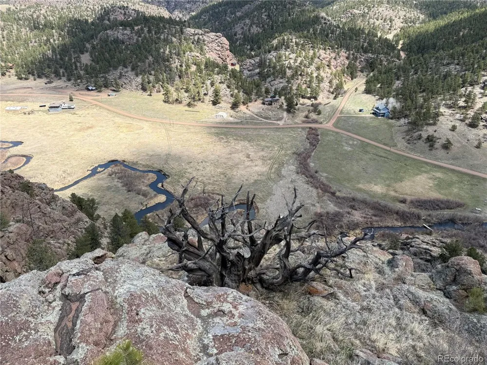 1840 Lakemoor Drive Florissant, CO 80816