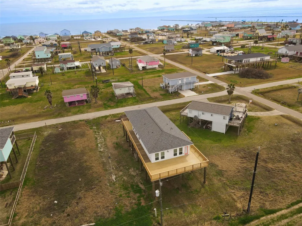 508 Texas Street Surfside Beach, TX 77541