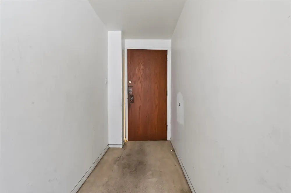 15 Greenway Plaza #2A Houston, TX 77046