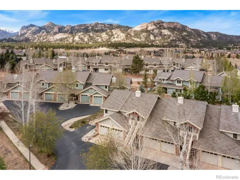 1761 Wildfire Road