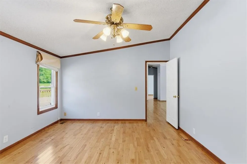 235 Kirk Road NW White, GA 30184