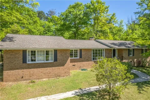 195 Marshall Road NE